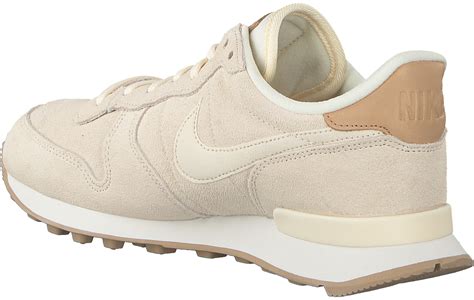 nike sneakers dames wit beige|women's nike sneakers sale.